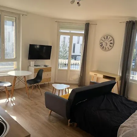 Le Lumineux * לה האברה